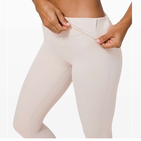 lululemon Align™ High-Rise Pant 28" Chrome 4 - Picture 4 of 10